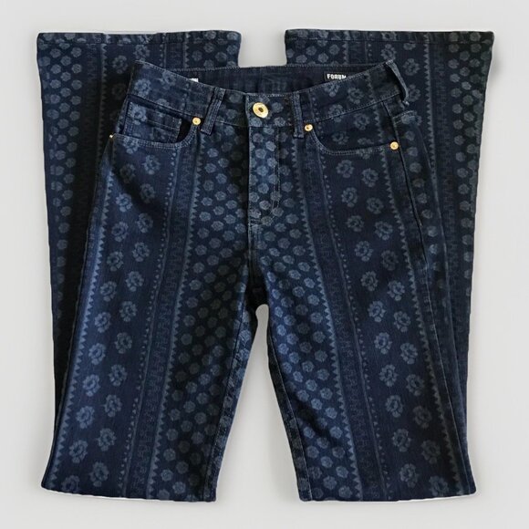 Forum Denim Flare Jeans Floral Pattern Western Boho Hippie US Size 24 - Picture 1 of 8